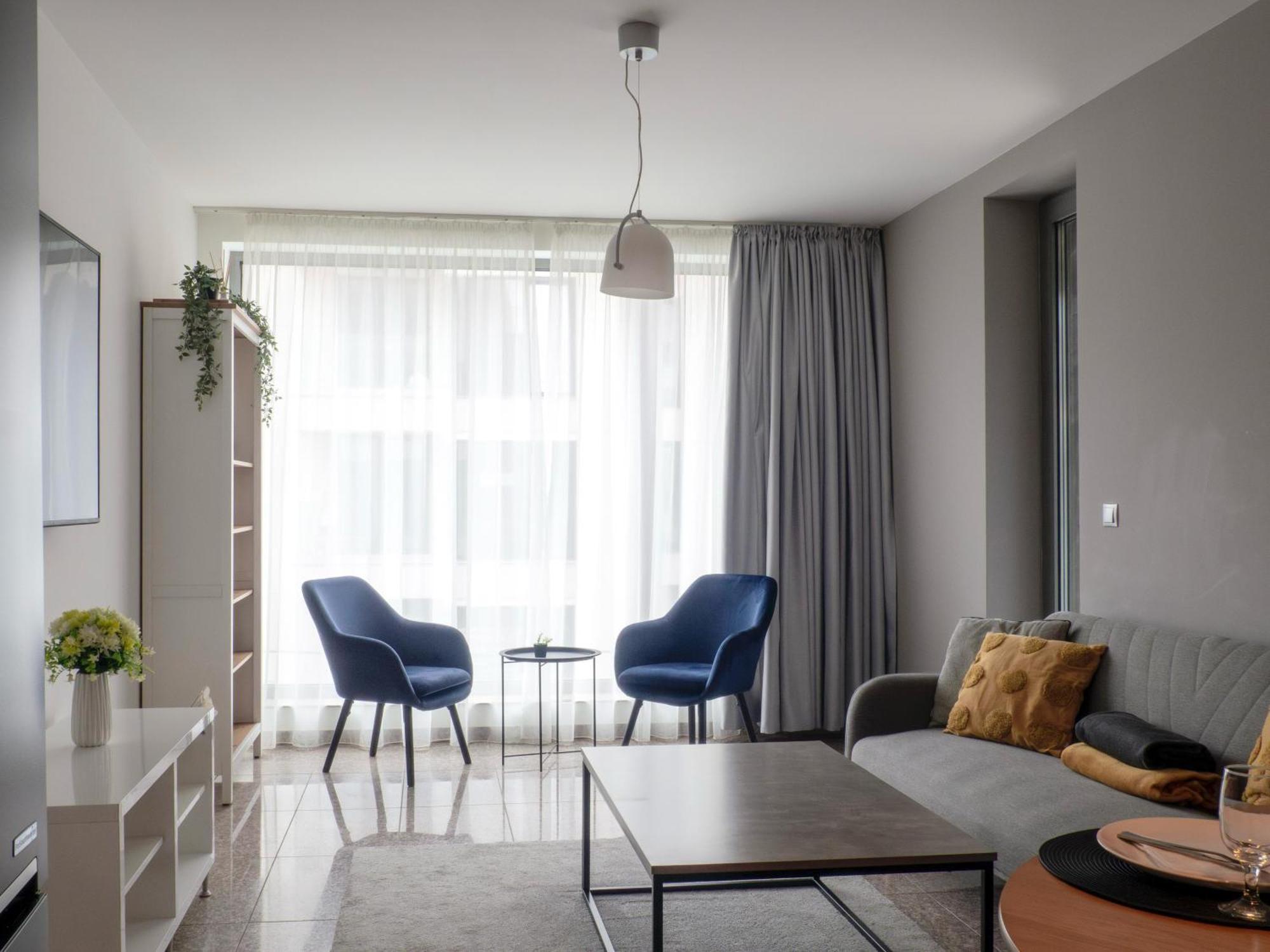 Julie'S Sunny Cozy Apartment With Balcony 소피아 외부 사진
